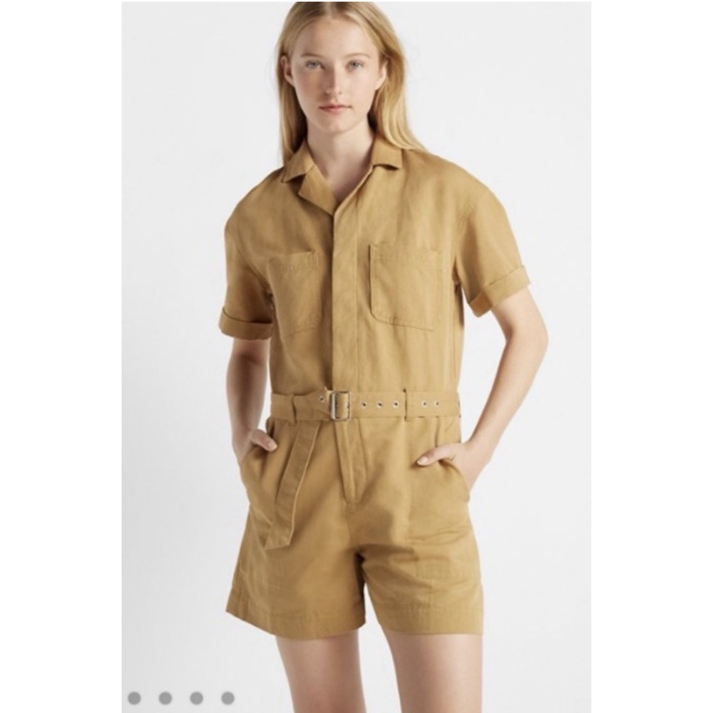 NEW Club Monaco Short Sleeve Cargo Utility Romper Jumpsuit Mustard Size 2 Belted